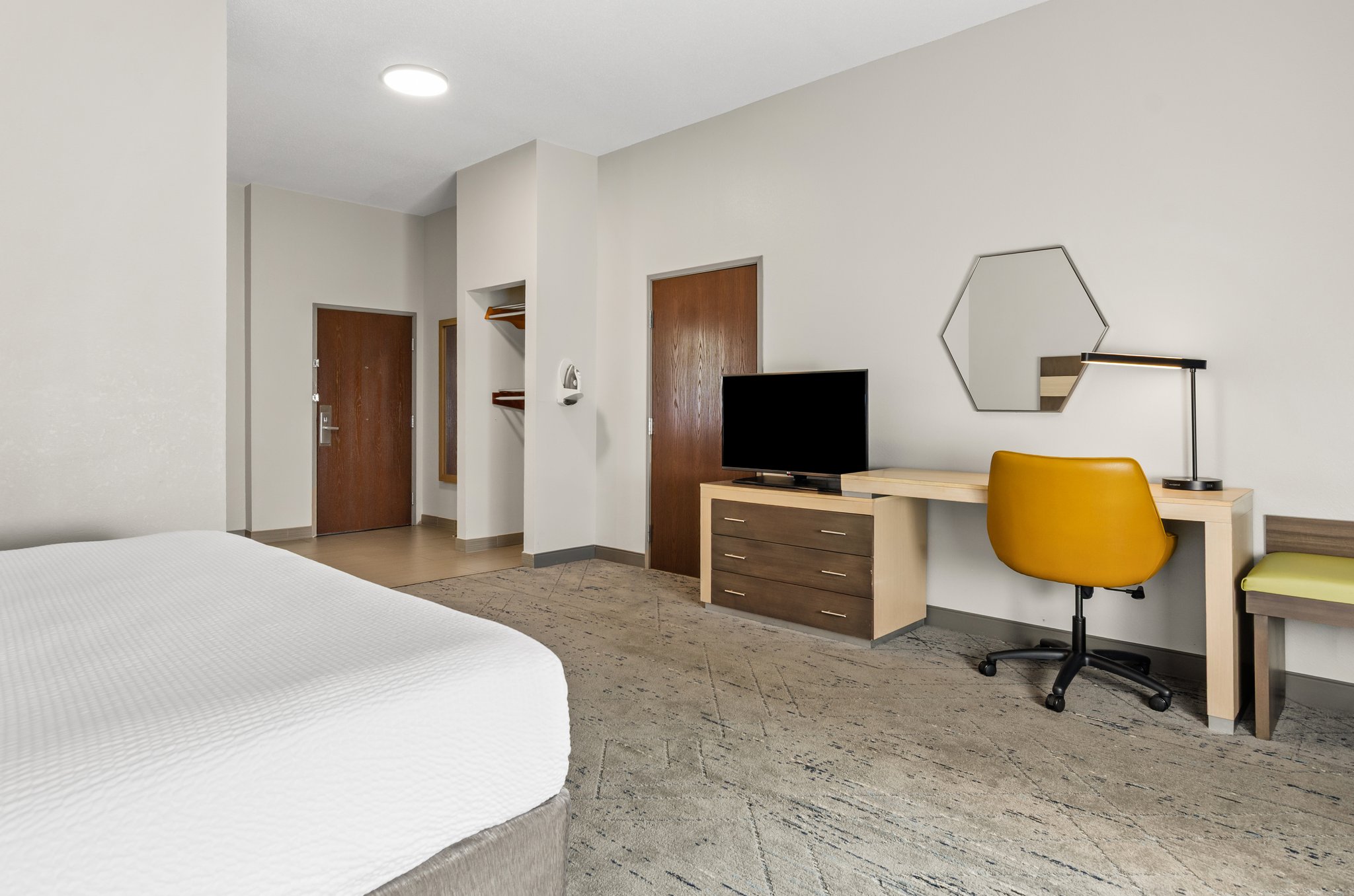 Holiday Inn Express Princeton/I-77 by IHG Image