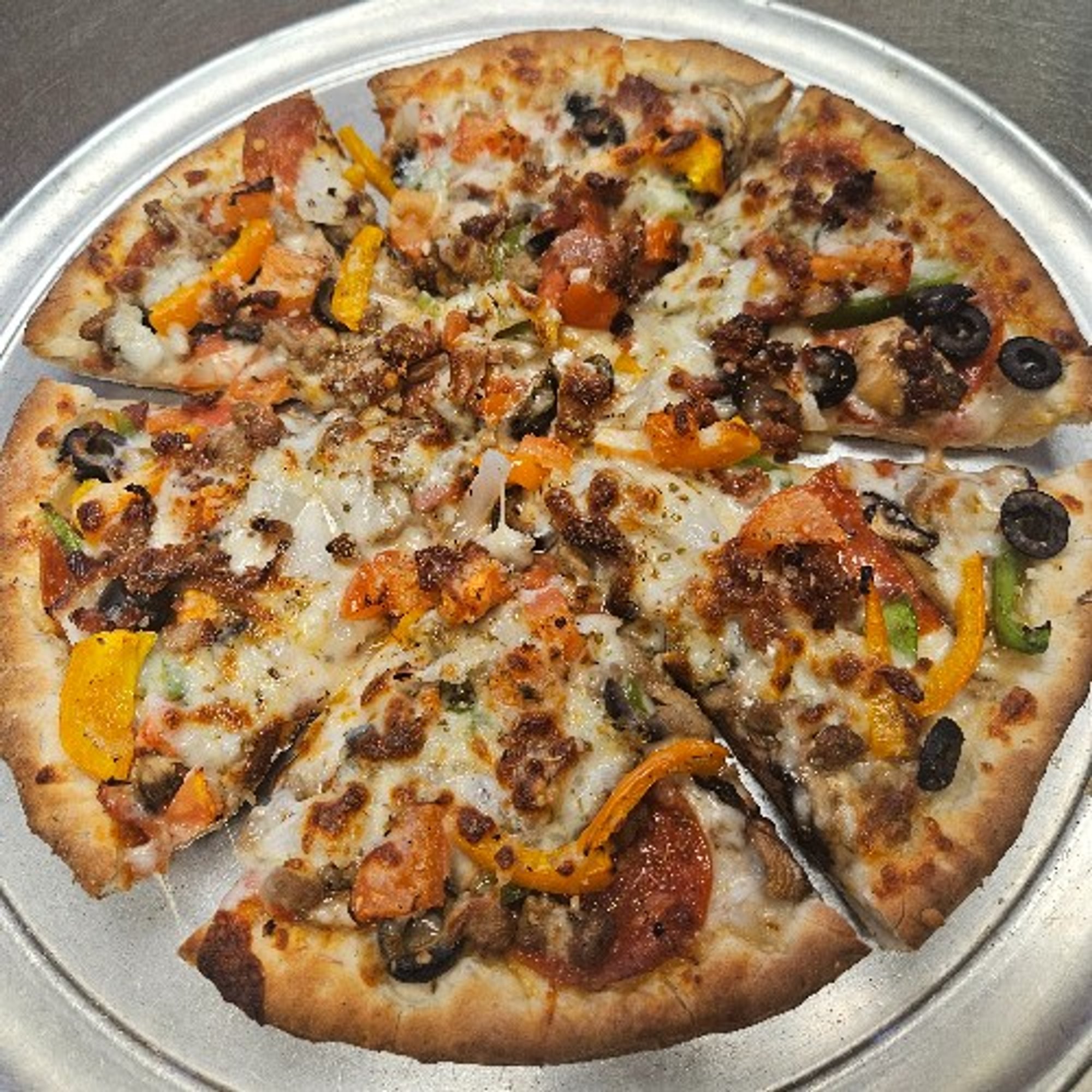 The Works Pizza (Medium)