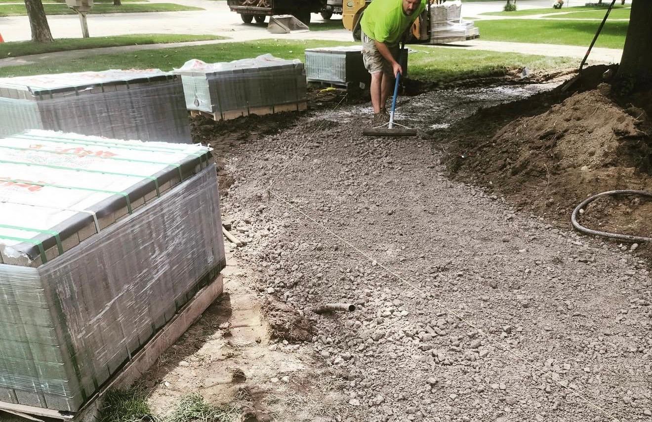 Synergy Lawnscape Image