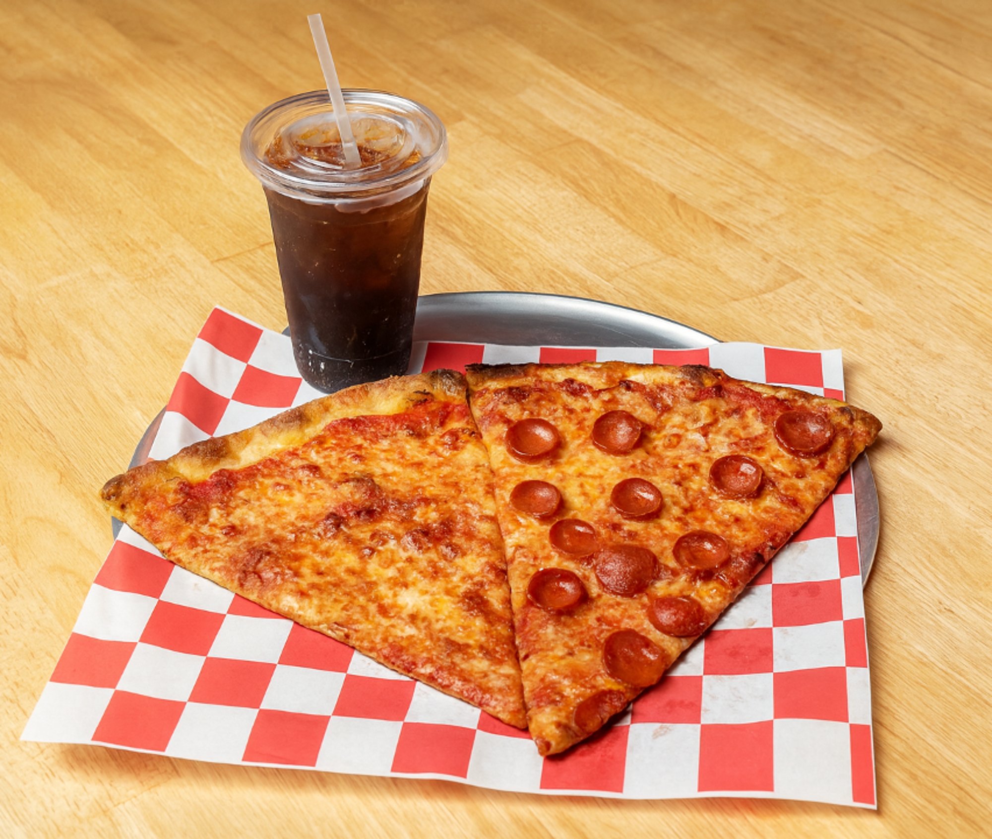 2 Slices and Soda