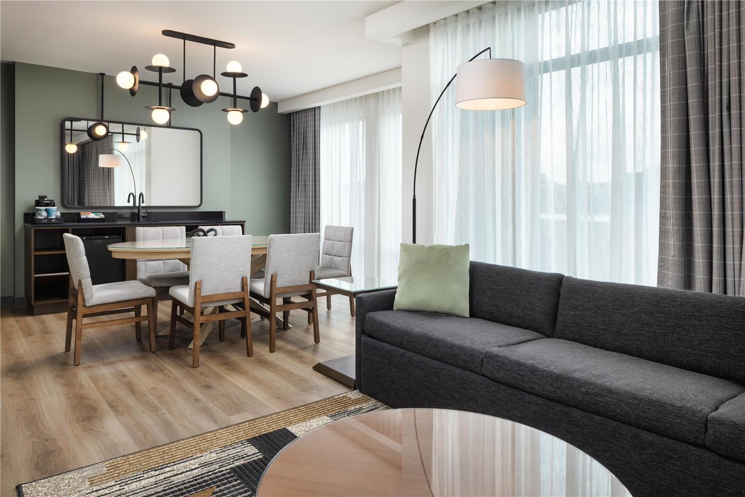 Embassy Suites by Hilton Chattanooga Downtown Image