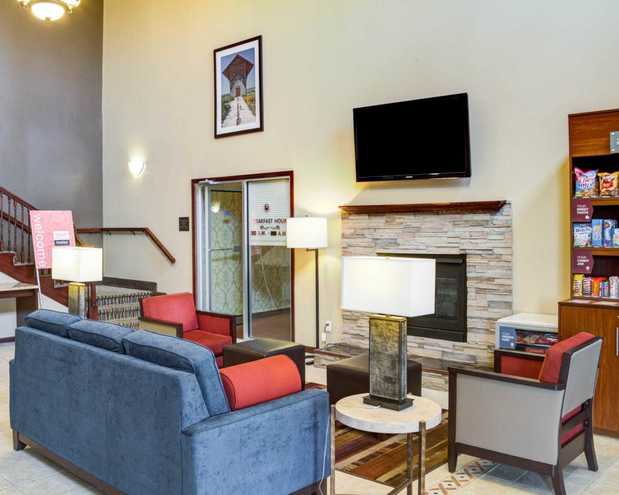 Images Comfort Suites