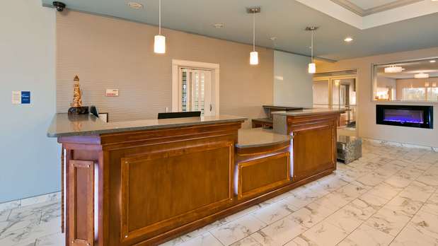 Images Best Western Lighthouse Suites Inn