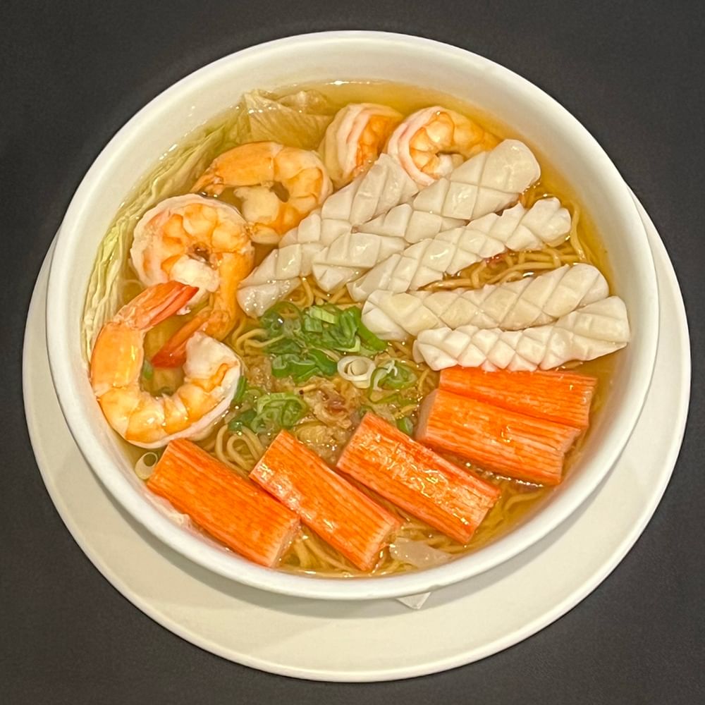 E5. Seafood Egg Noodle Soup