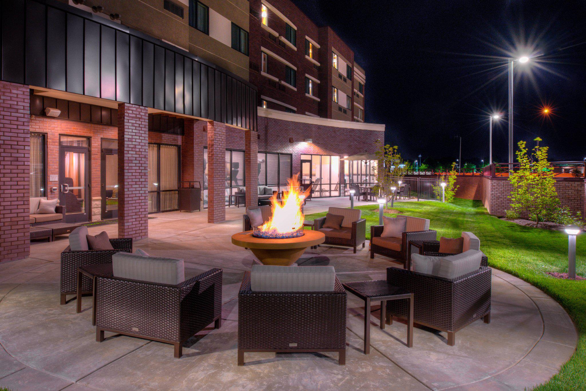 Courtyard by Marriott St Louis Chesterfield Photo