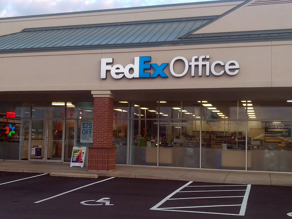 FedEx Office Print & Ship Center in Cincinnati, OH - (513) 683-1...