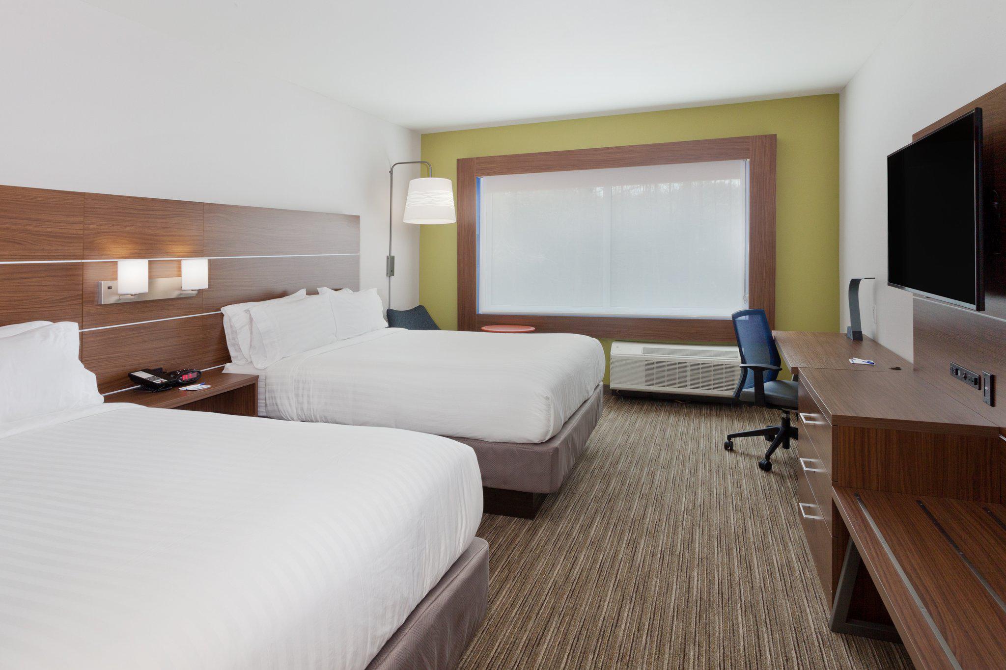 Holiday Inn Express & Suites Cartersville Photo