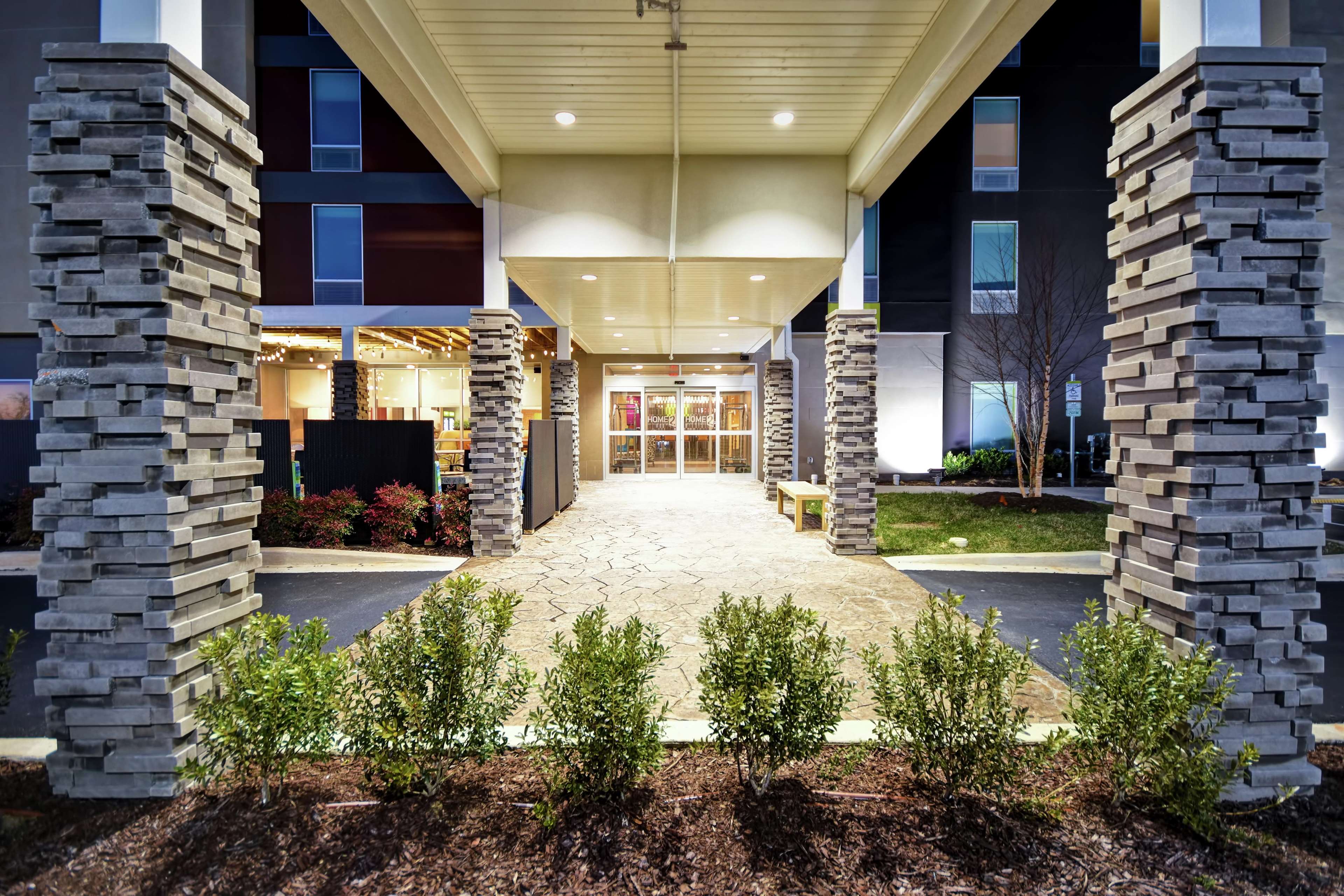 Home2 Suites by Hilton Smyrna Nashville Photo