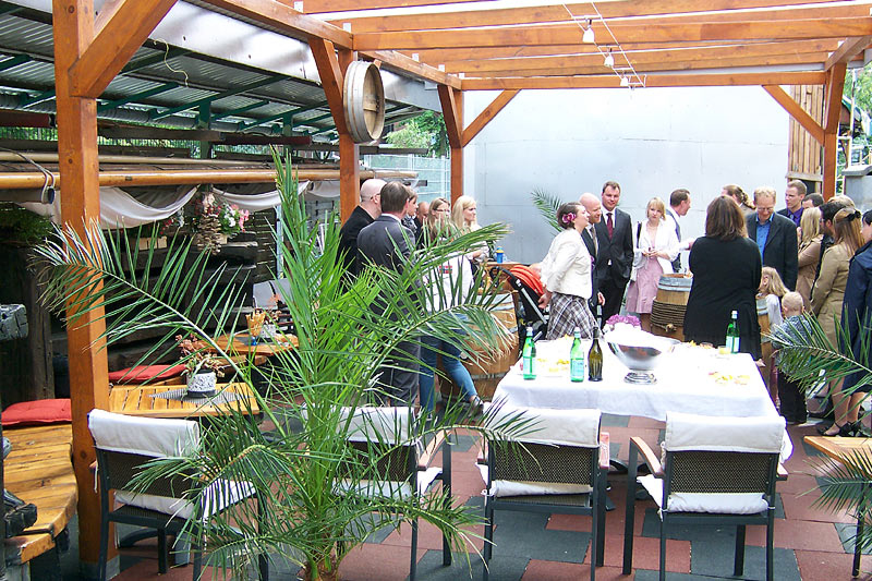 Bilder Bootsvermietung Dornheim & Restaurant "Zur Gondel"