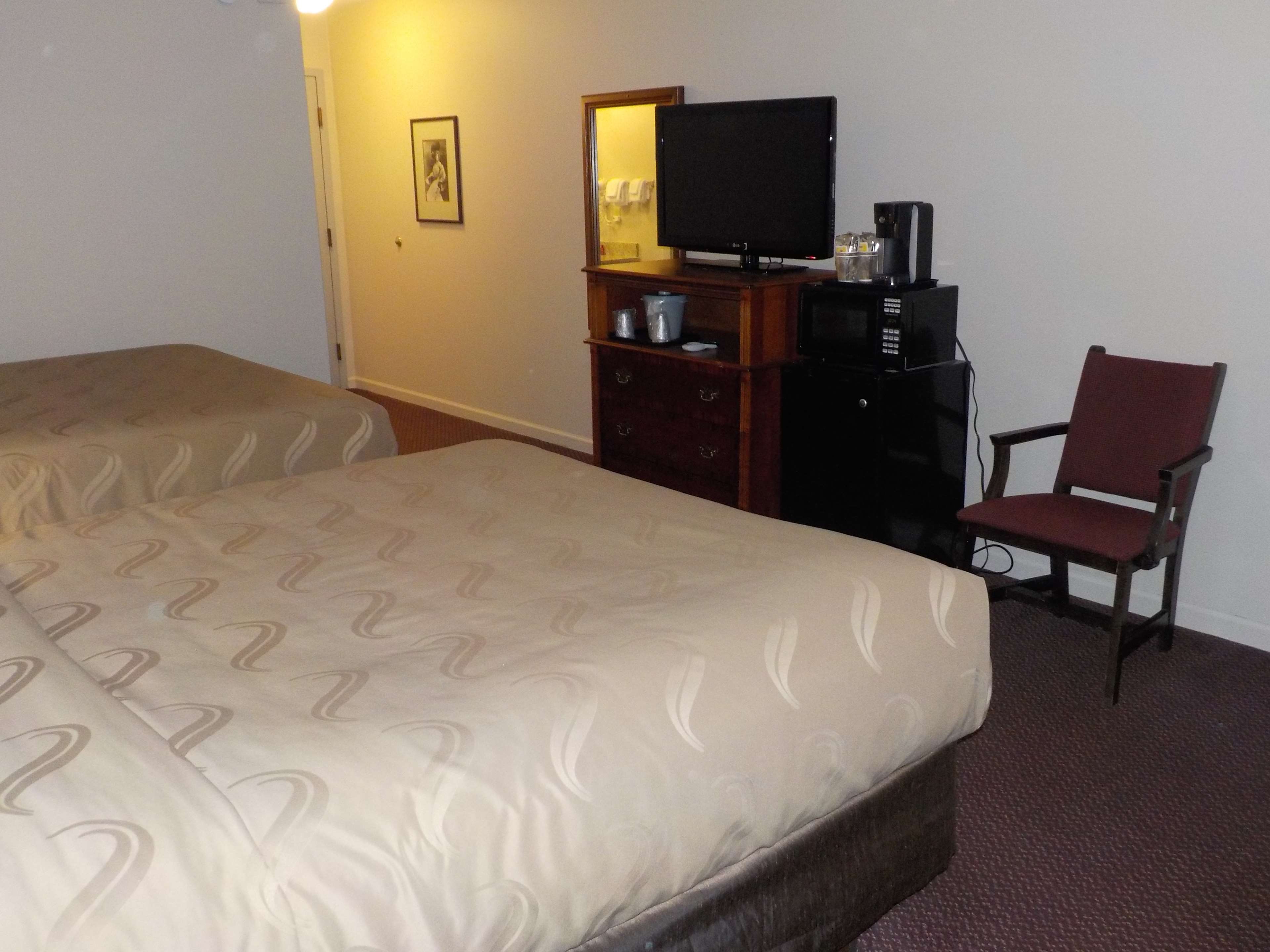 SureStay Plus Hotel by Best Western Auburn Photo