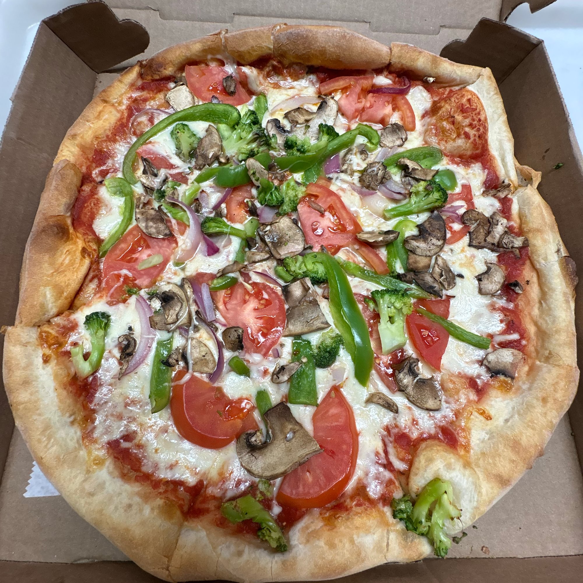 Veggie Pizza (Medium 14”)