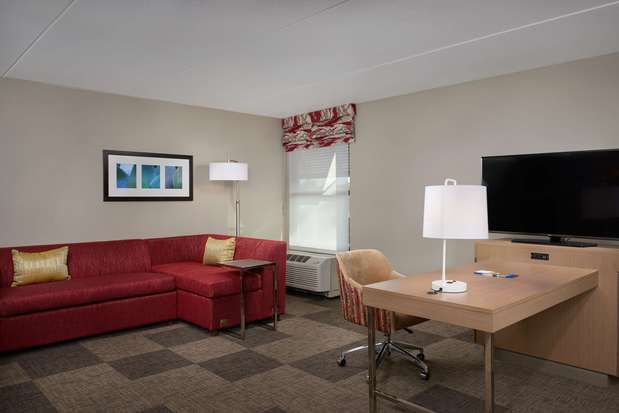 Images Hampton Inn & Suites Phoenix/Scottsdale on Shea Boulevard