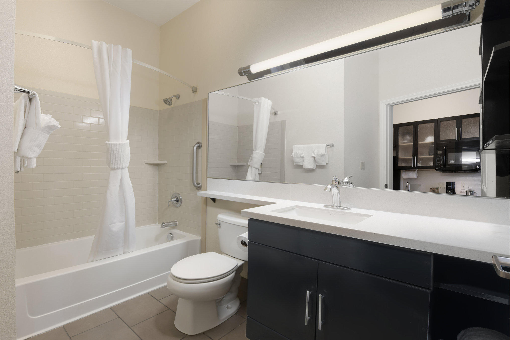 Candlewood Suites Odessa Photo