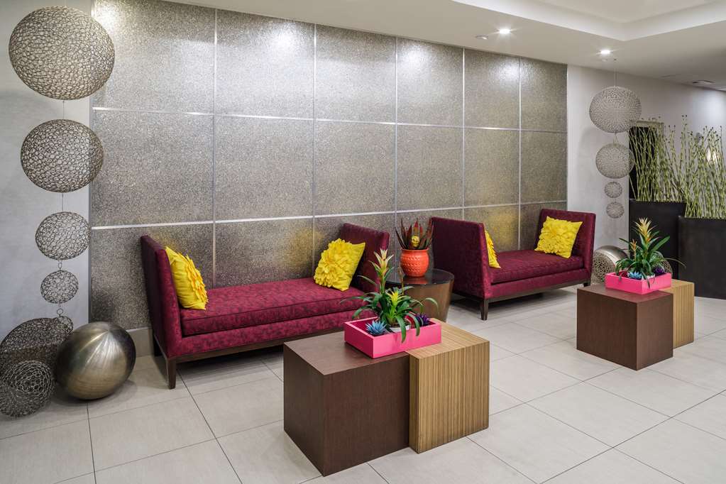 DoubleTree by Hilton Sarasota Bradenton Airport Image