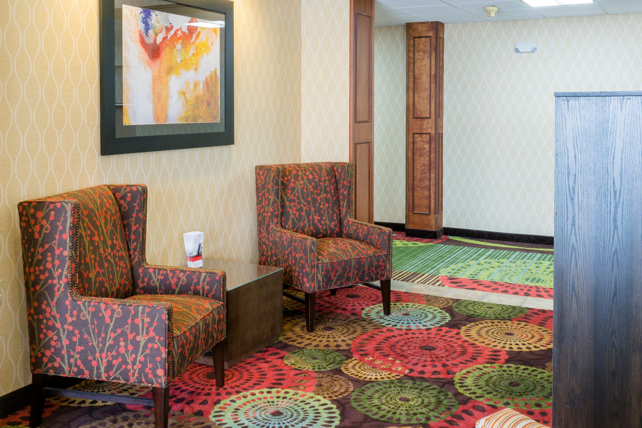 Holiday Inn Big Rapids Photo