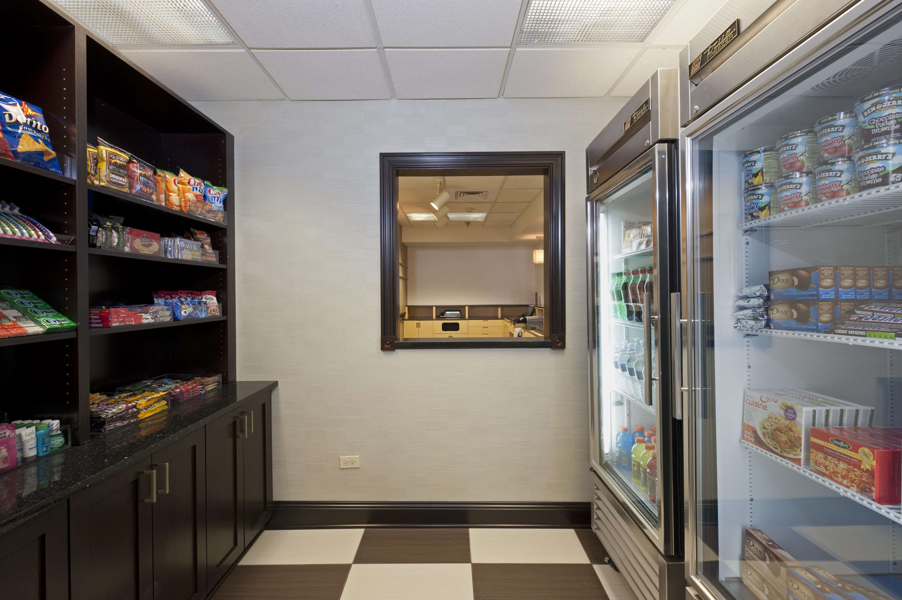 Hampton Inn & Suites Chicago/Lincolnshire Photo