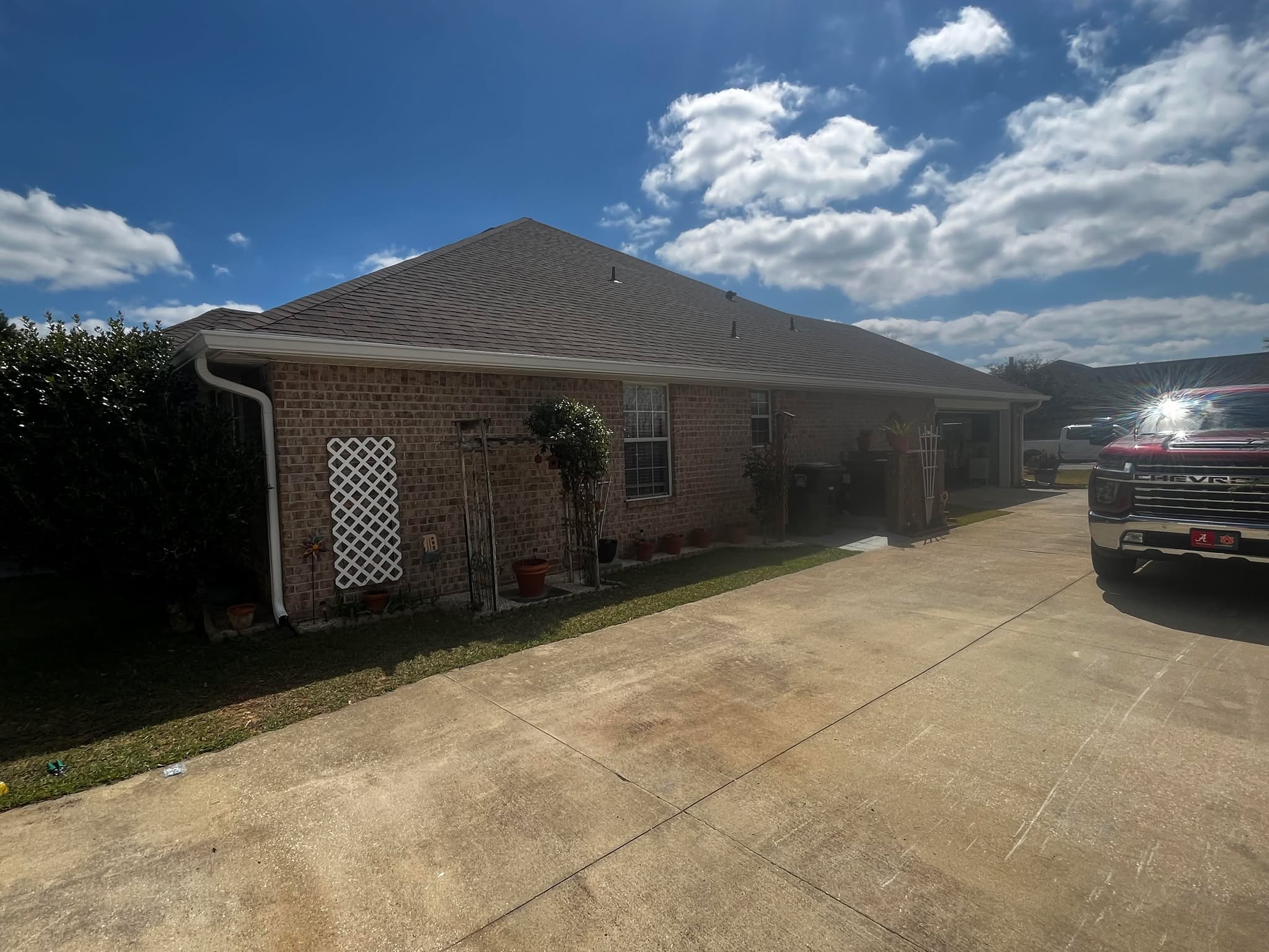 Southern Gutters LLC Image