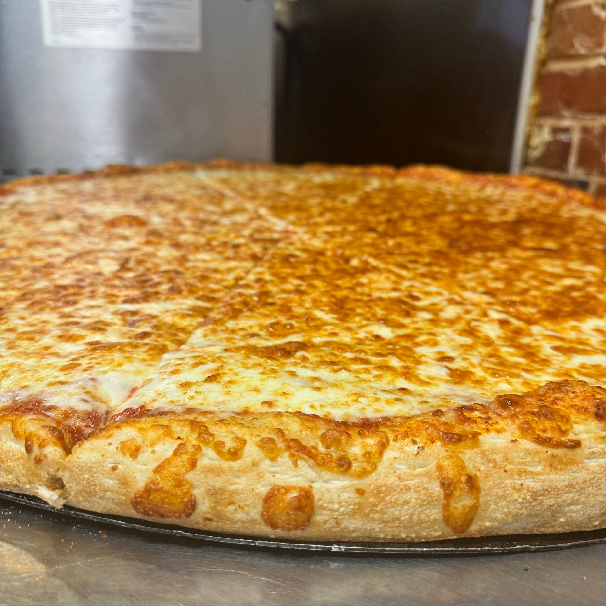 Ul-Tra 32" Cheese Pizza