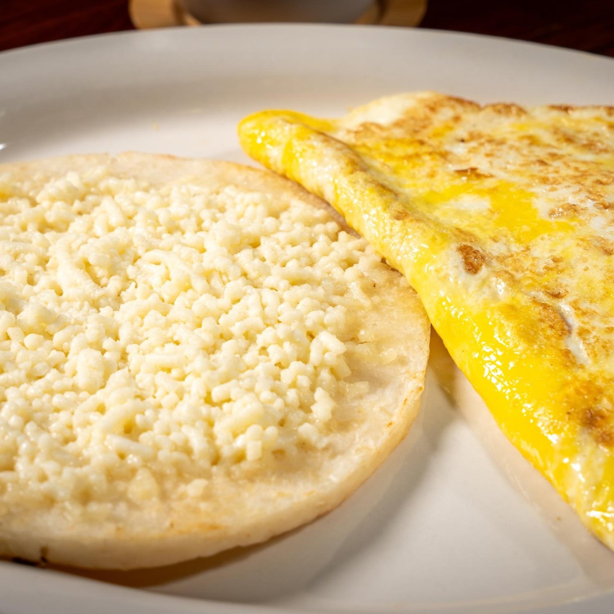 Ham and Cheese Omelette (Omelette con Jamón y Queso)