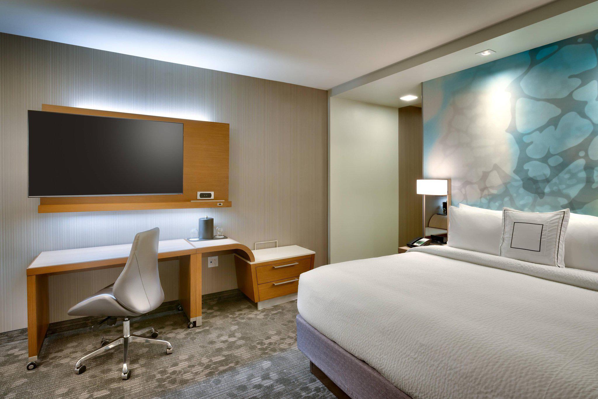 Courtyard by Marriott Los Angeles LAX/Hawthorne Photo