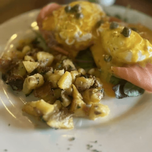 Smoked Salmon Benny
