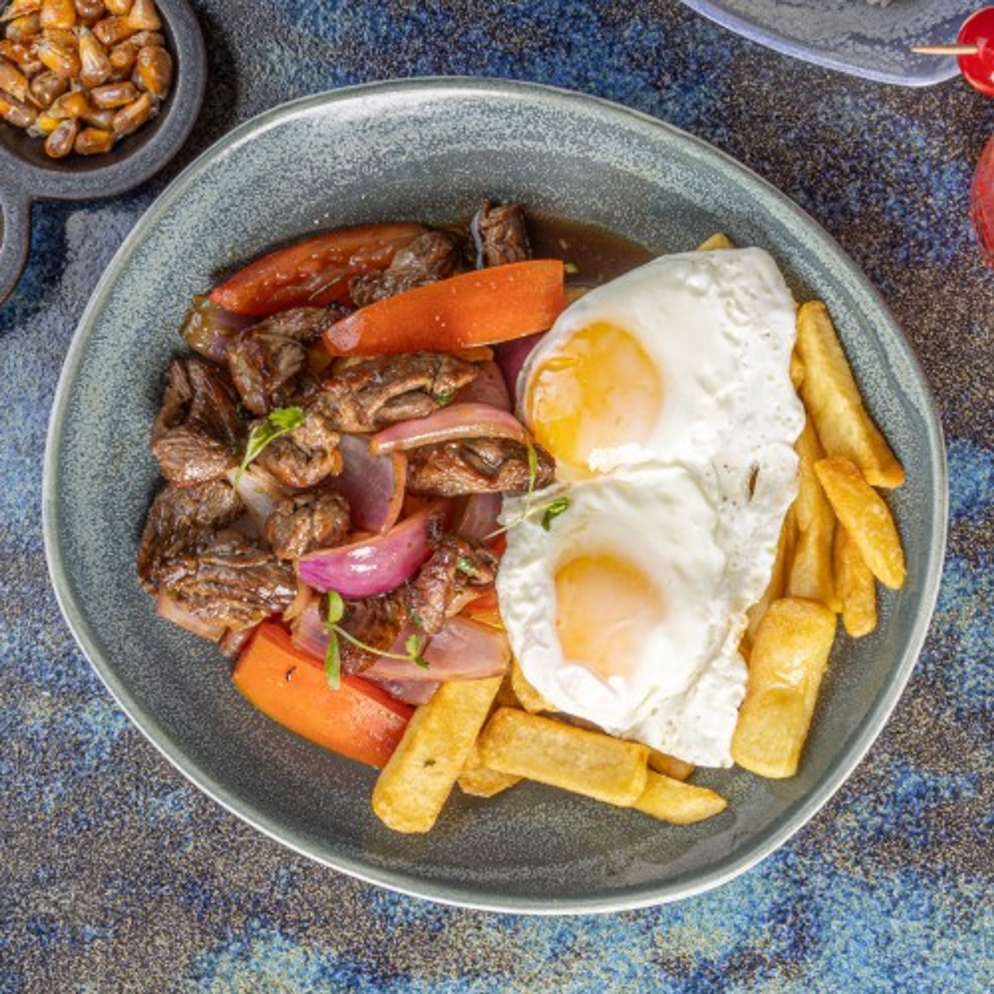 Lomo Saltado Divino