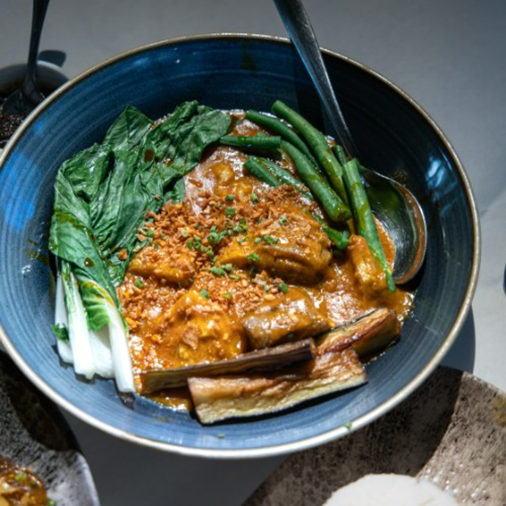 F49. Kare Kare (Beef Flank)