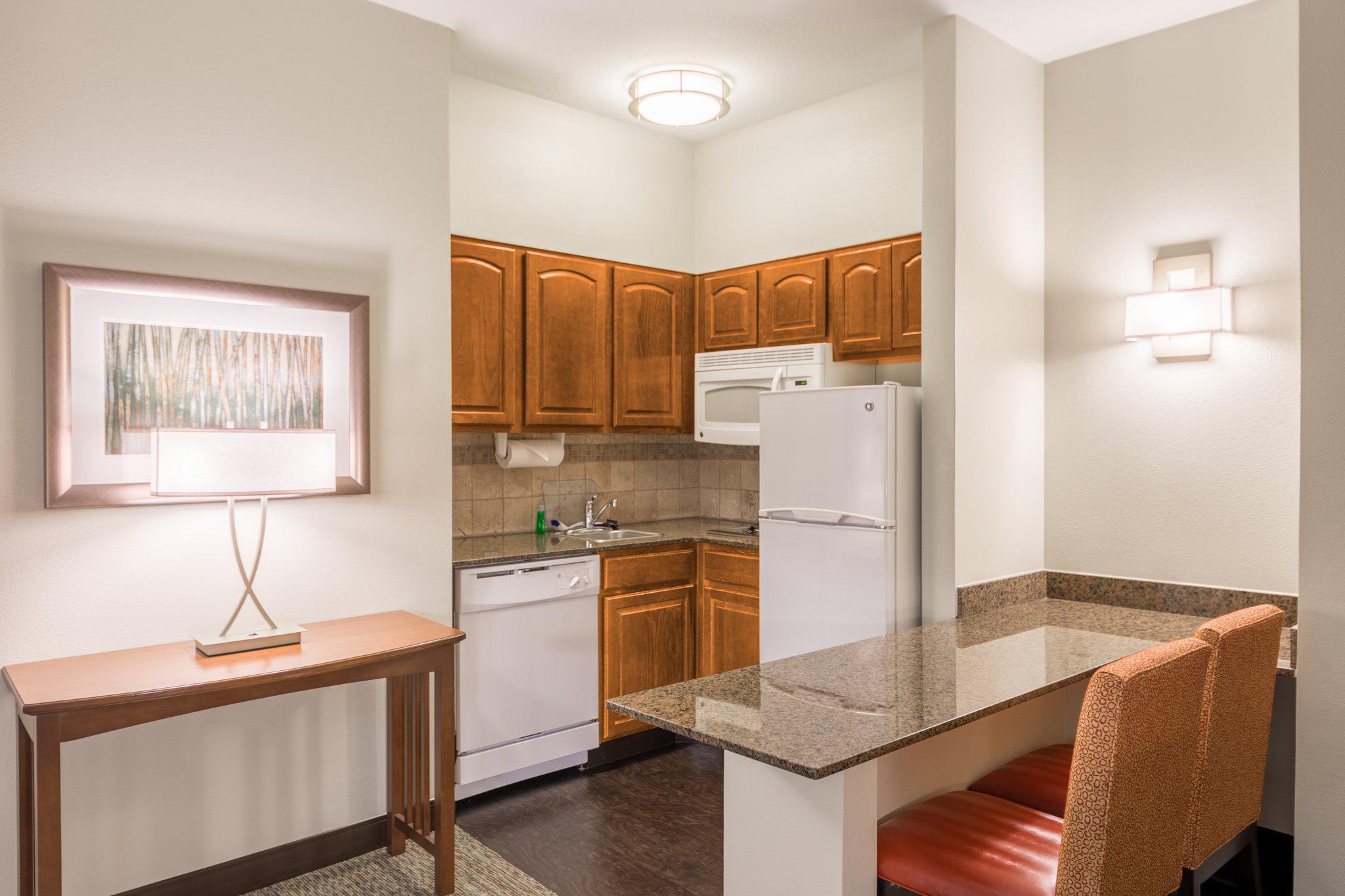 Staybridge Suites Kansas City-Independence Photo