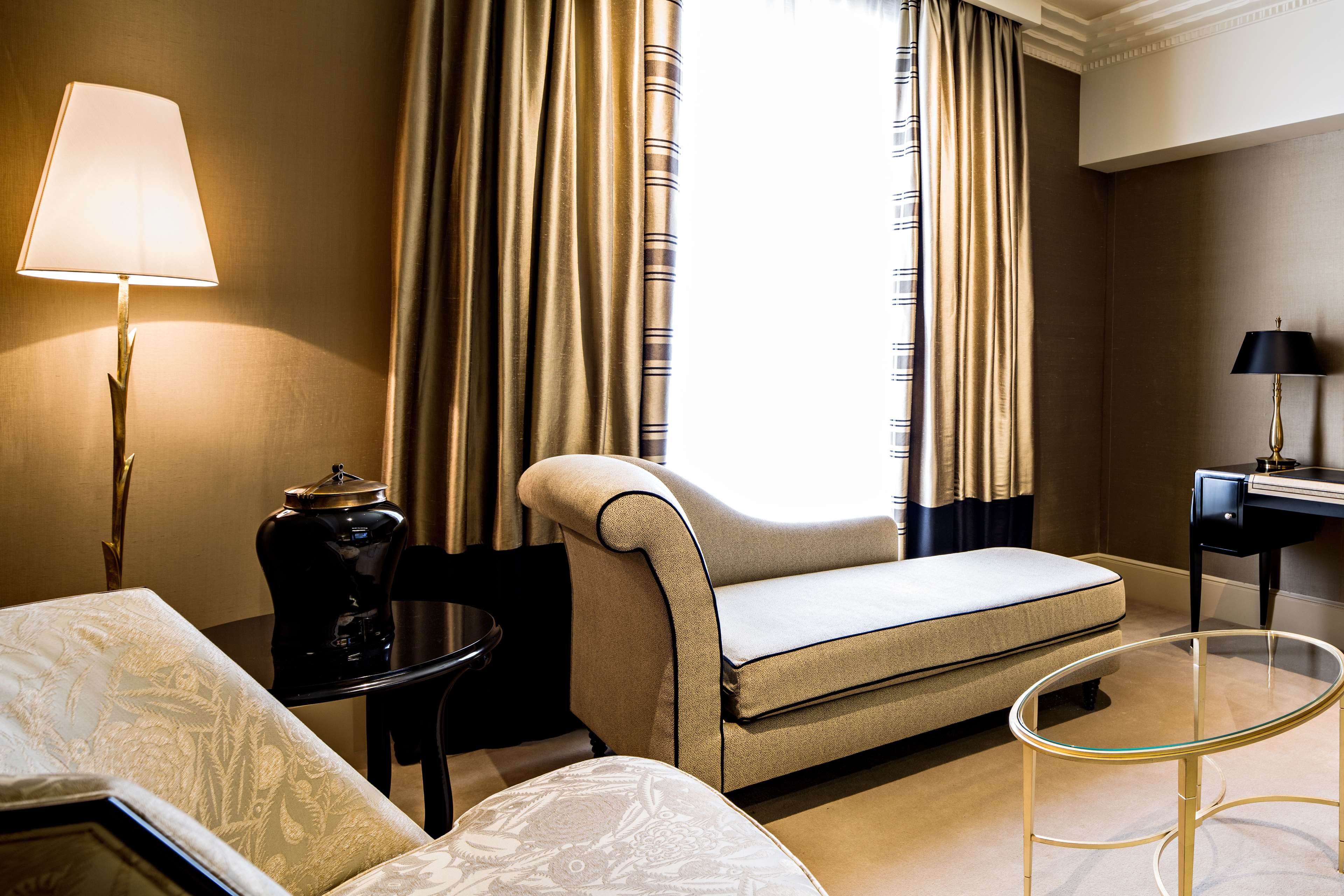 Images Prince de Galles, a Luxury Collection Hotel, Paris