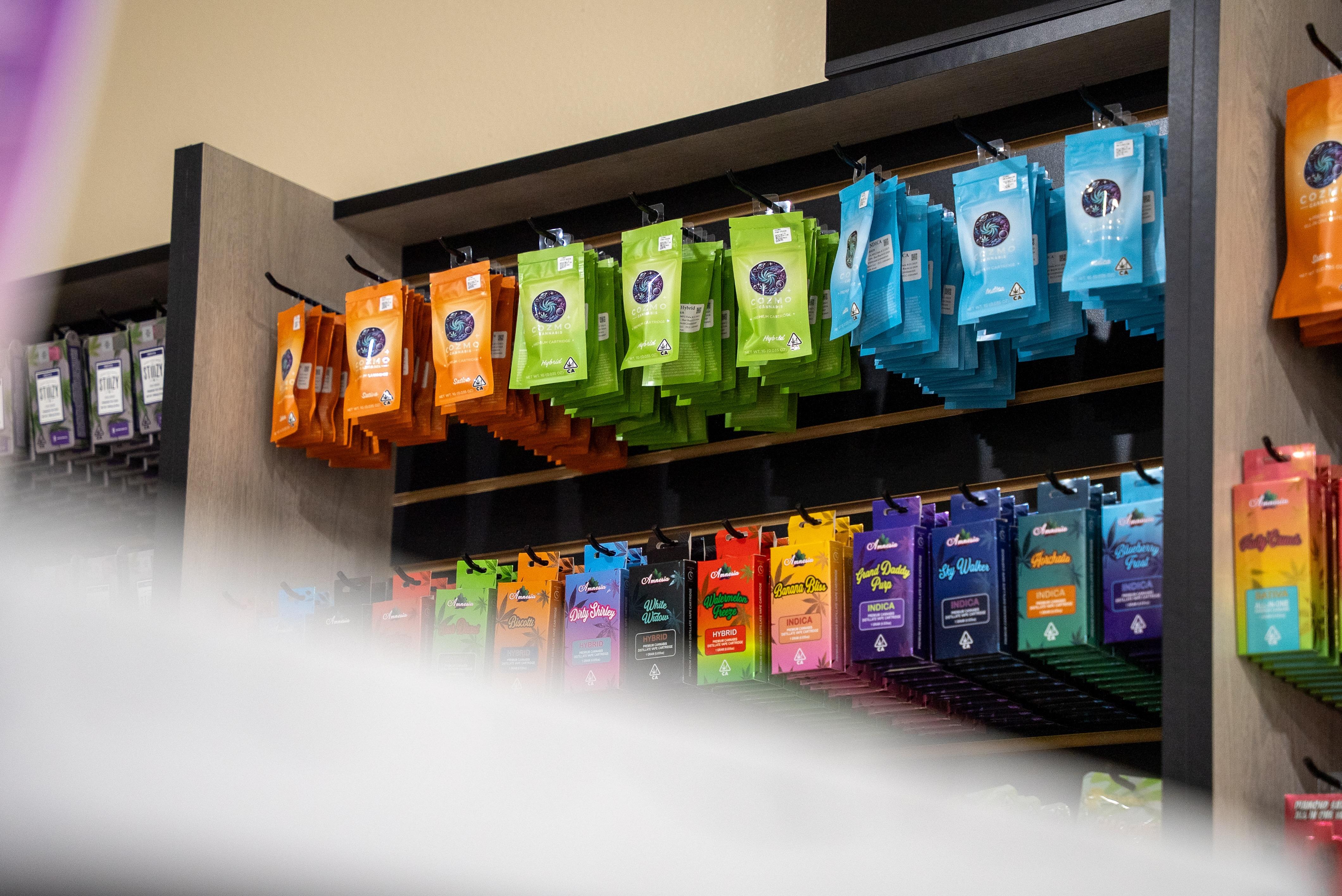 Goldn Bloom Hemet Image