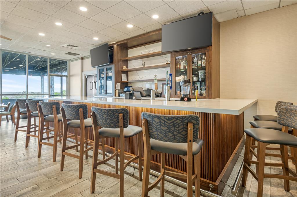 Hampton Inn Virginia Beach-Oceanfront North Image