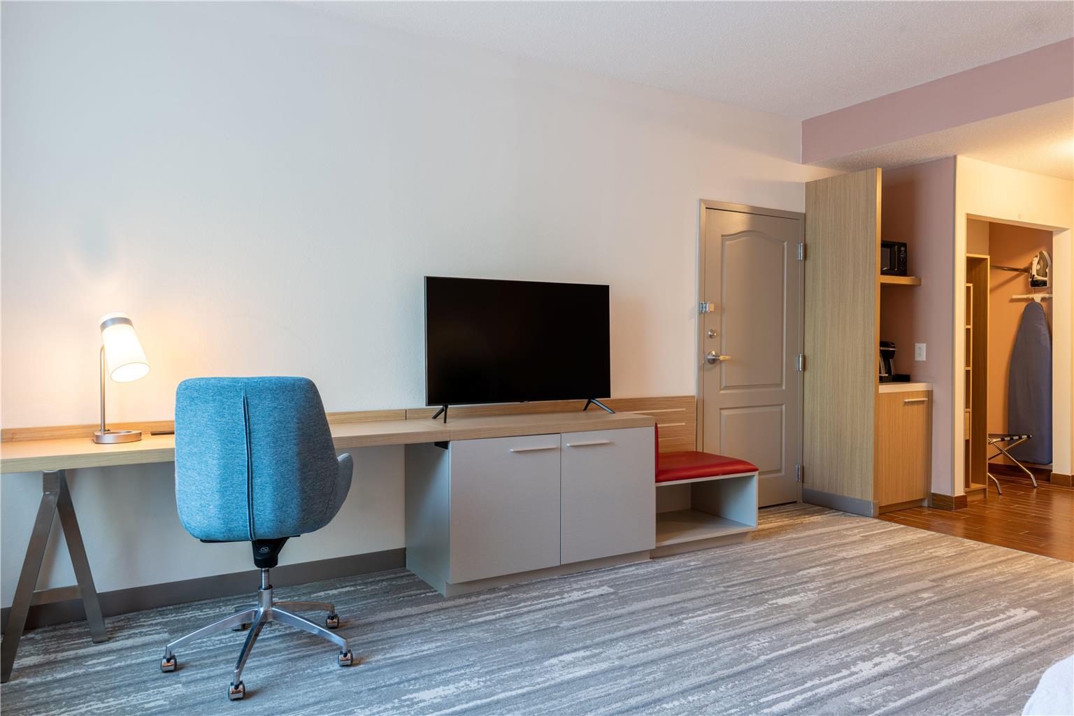 Hilton Garden Inn Portland Airport Image