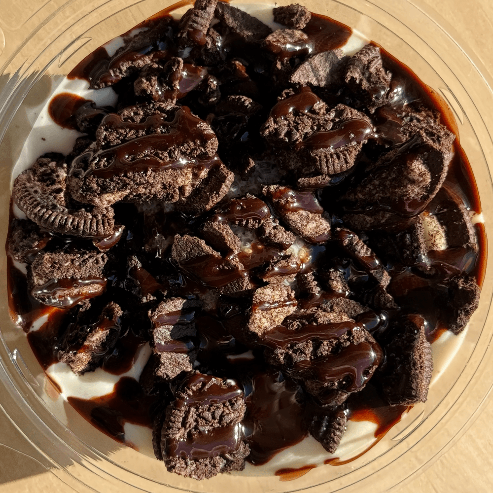 Oreo Crumble Yogurt