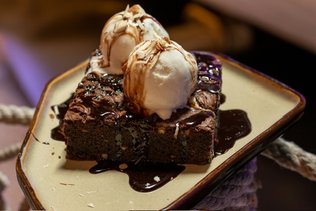 Ice Cream & Brownie