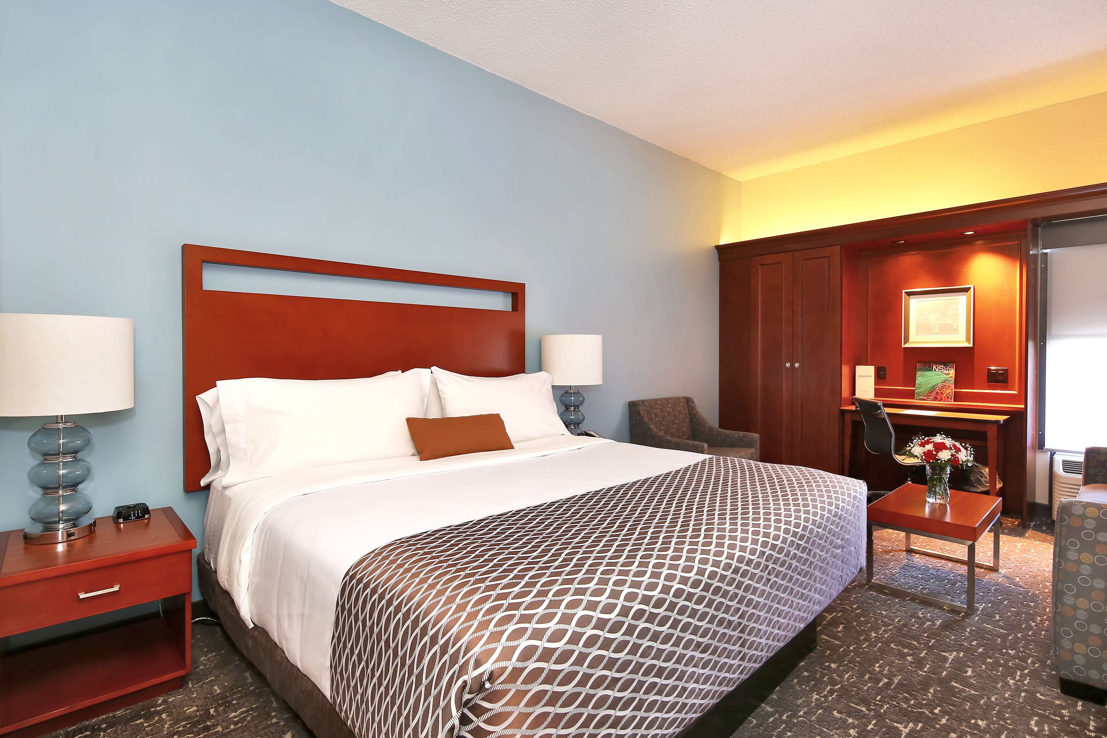 Best Western Plus Bellingham Photo