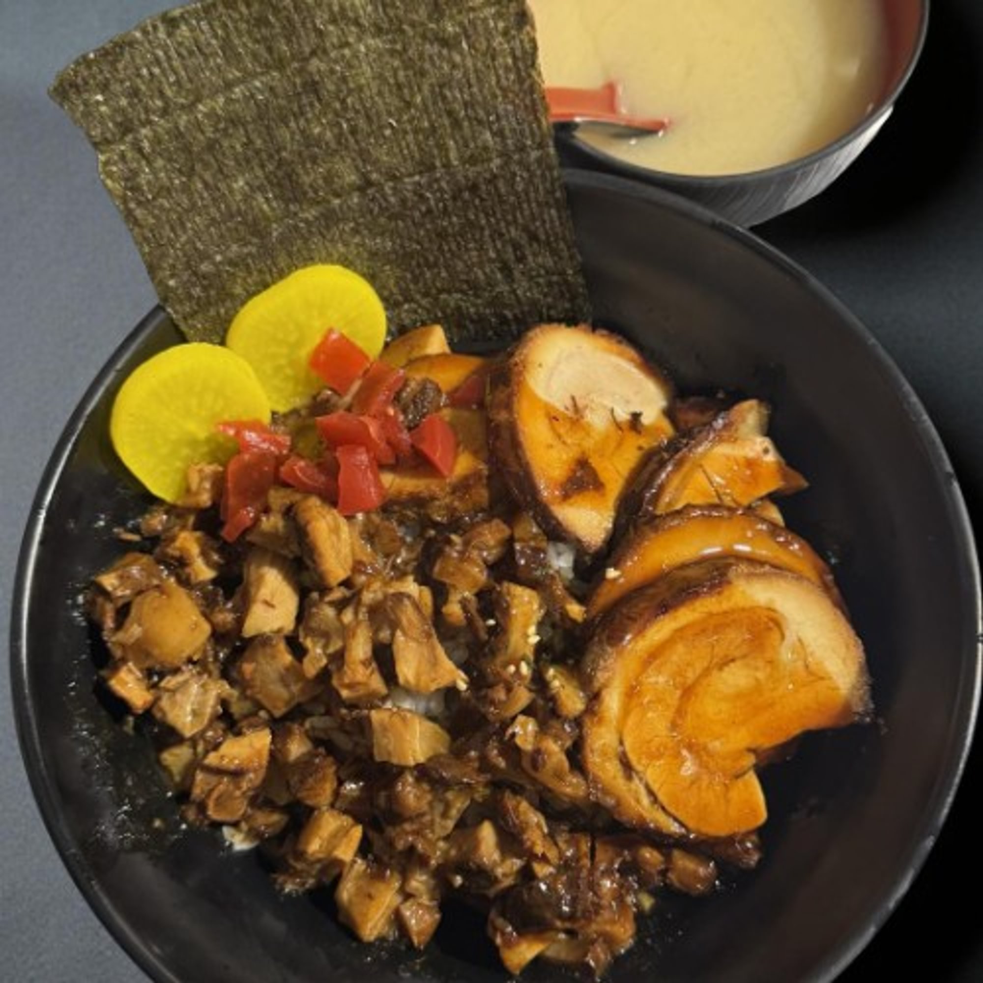 Cha Shu Don (5 Pieces)
