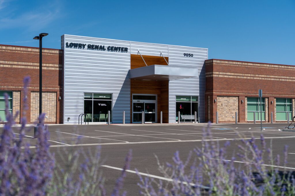 An exterior view of Azura Surgery Center Lowry