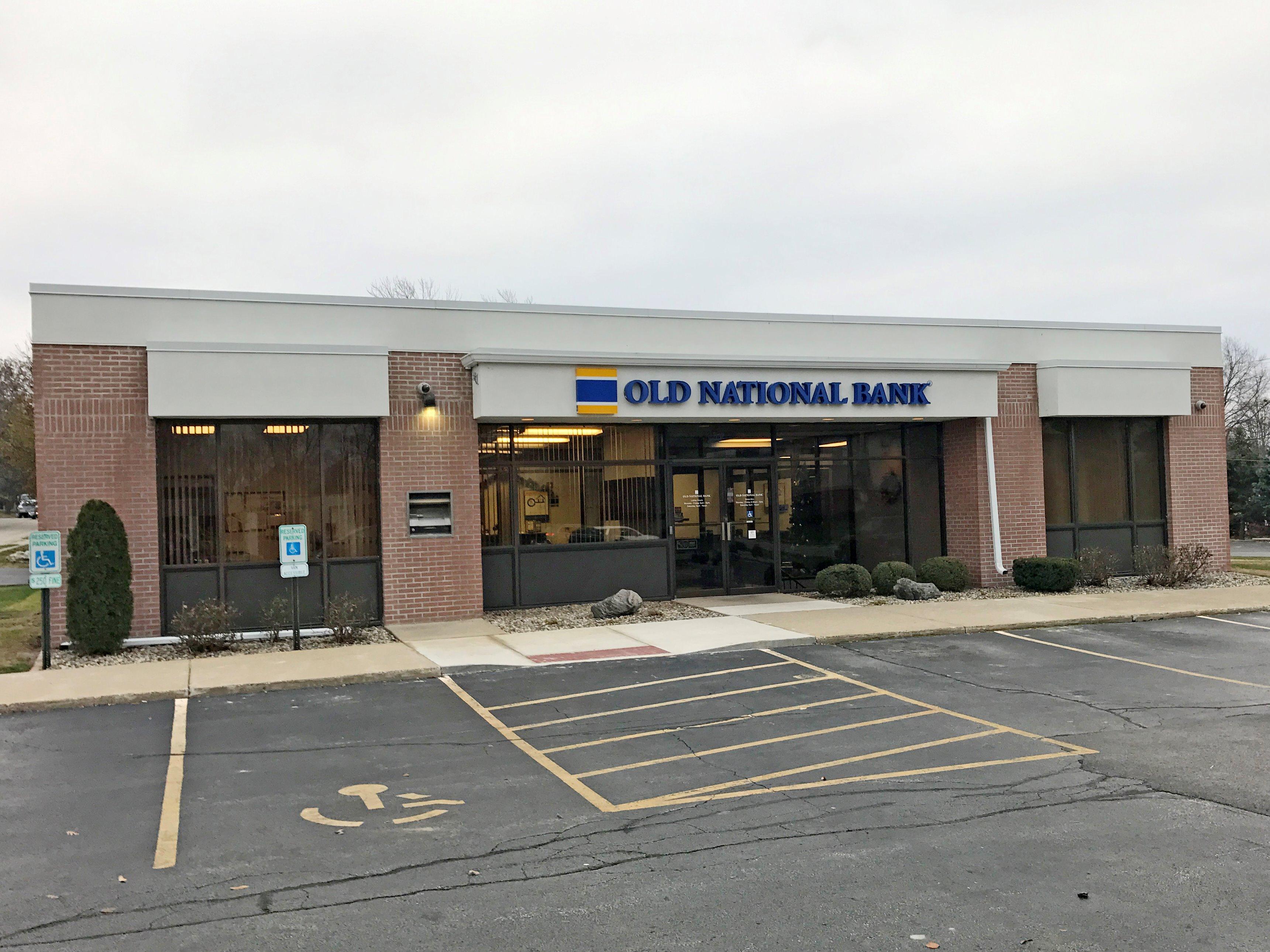 old-national-bank-2431-n-vermilion-st-danville-il-n49