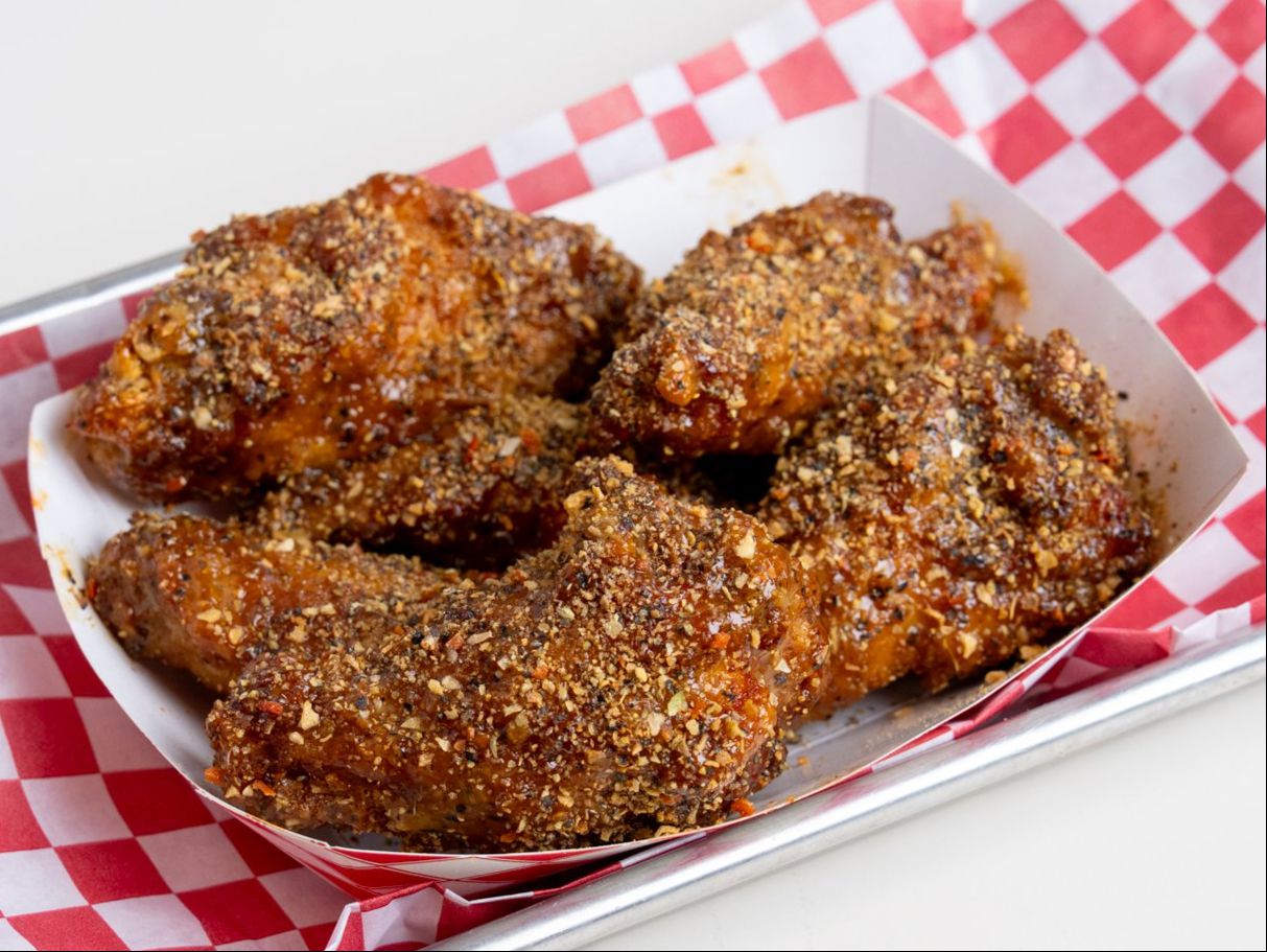 Lemon Pepper Wings (Half Dozen)