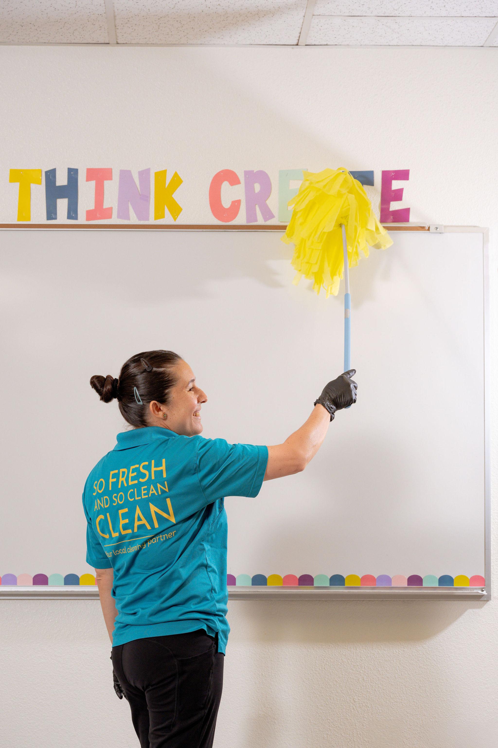 Oranje Commercial Janitorial in Phoenix Image