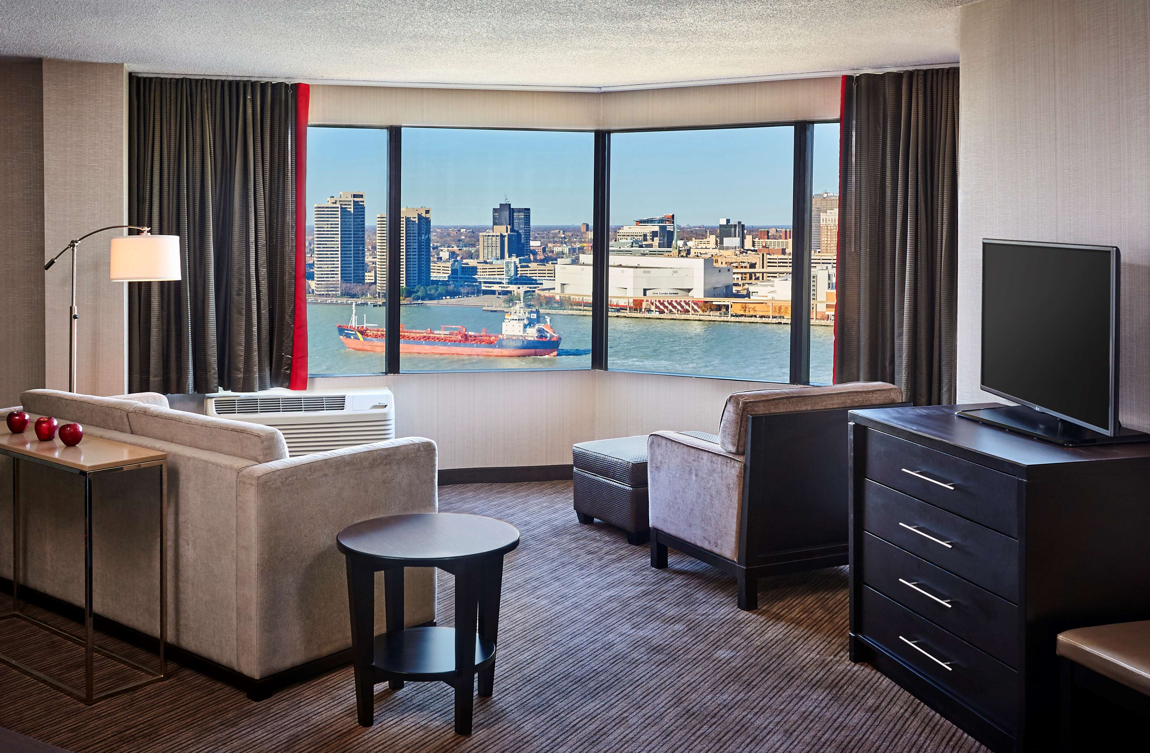 Images Best Western Plus Waterfront Hotel