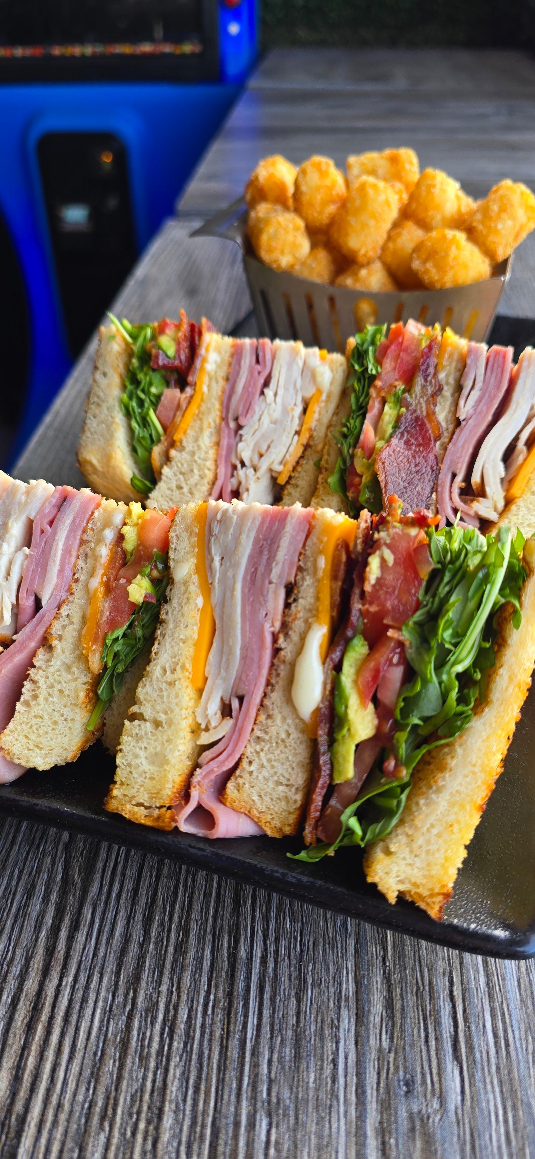 Lookout Tavern Image