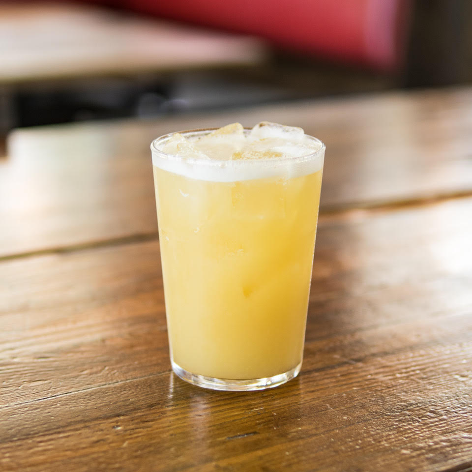 PIÑA FIZZ