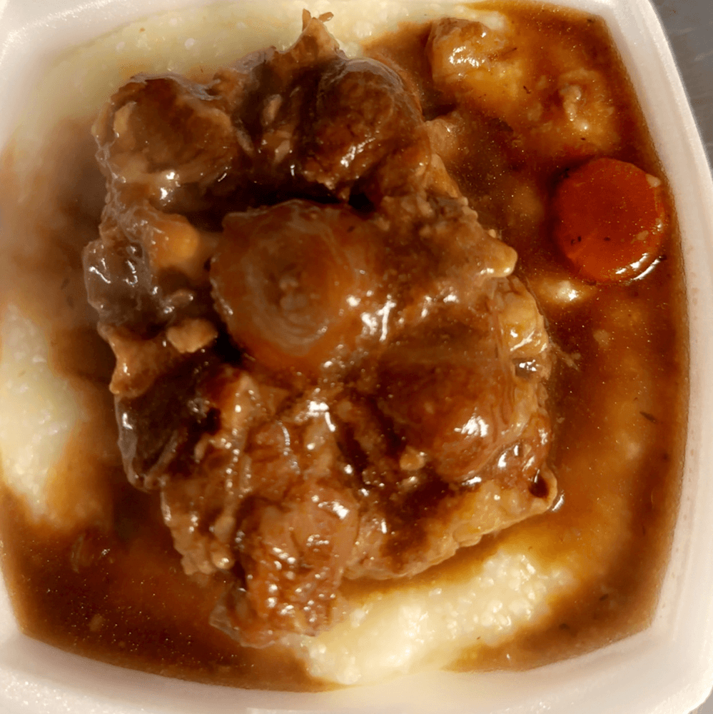 Small Oxtails & Grits