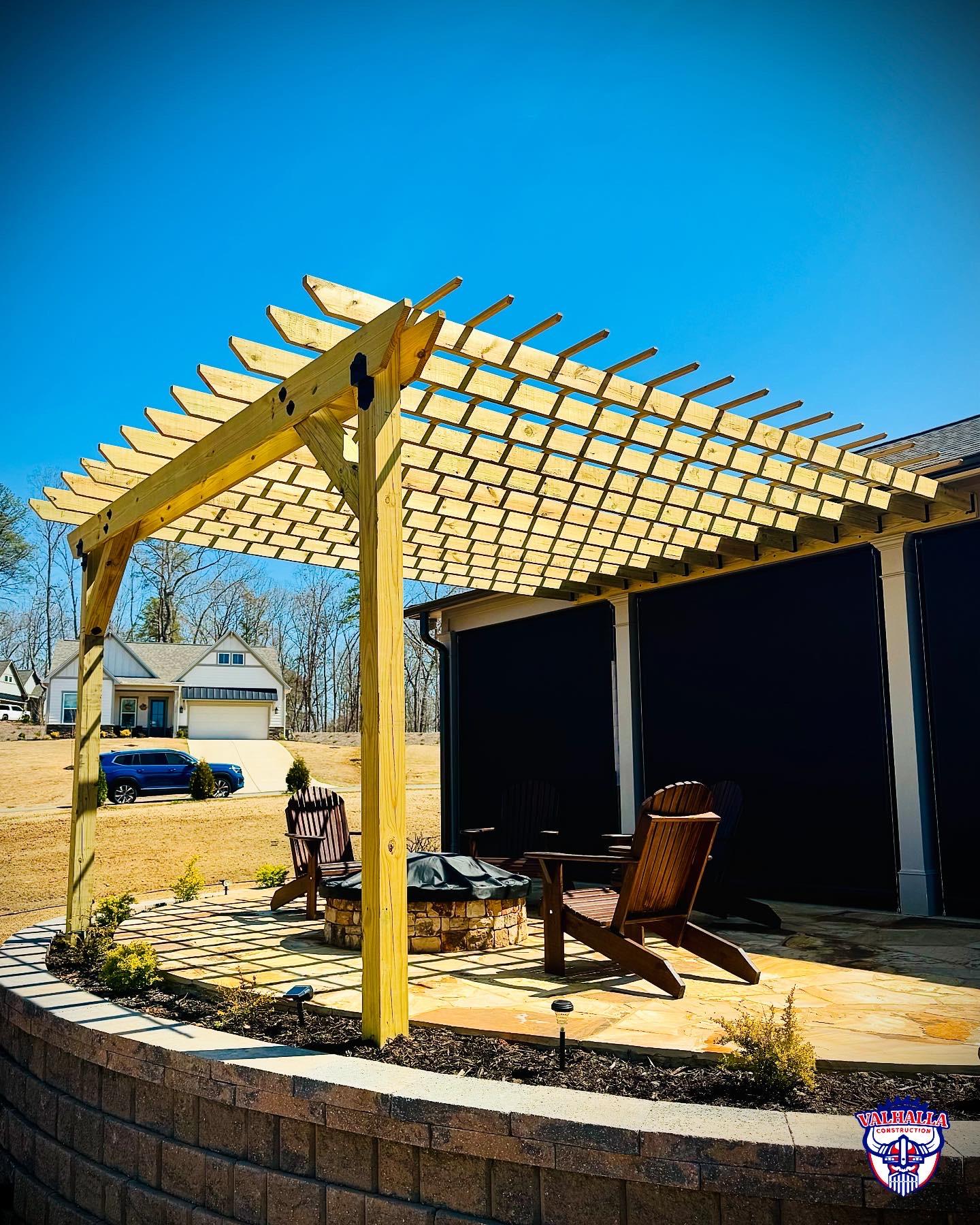 Valhalla Deck and Patio Image