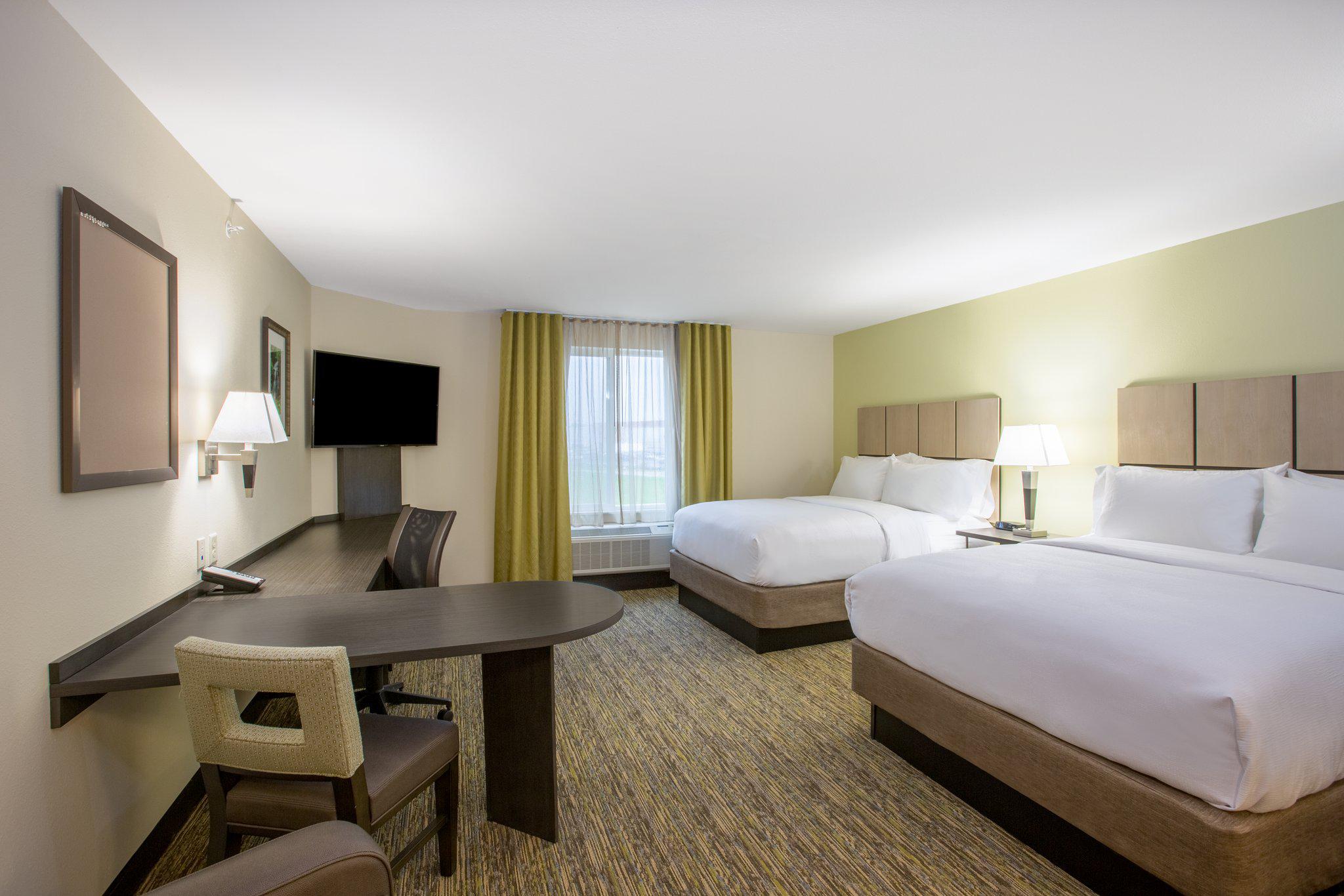 Candlewood Suites Omaha - Millard Area Photo