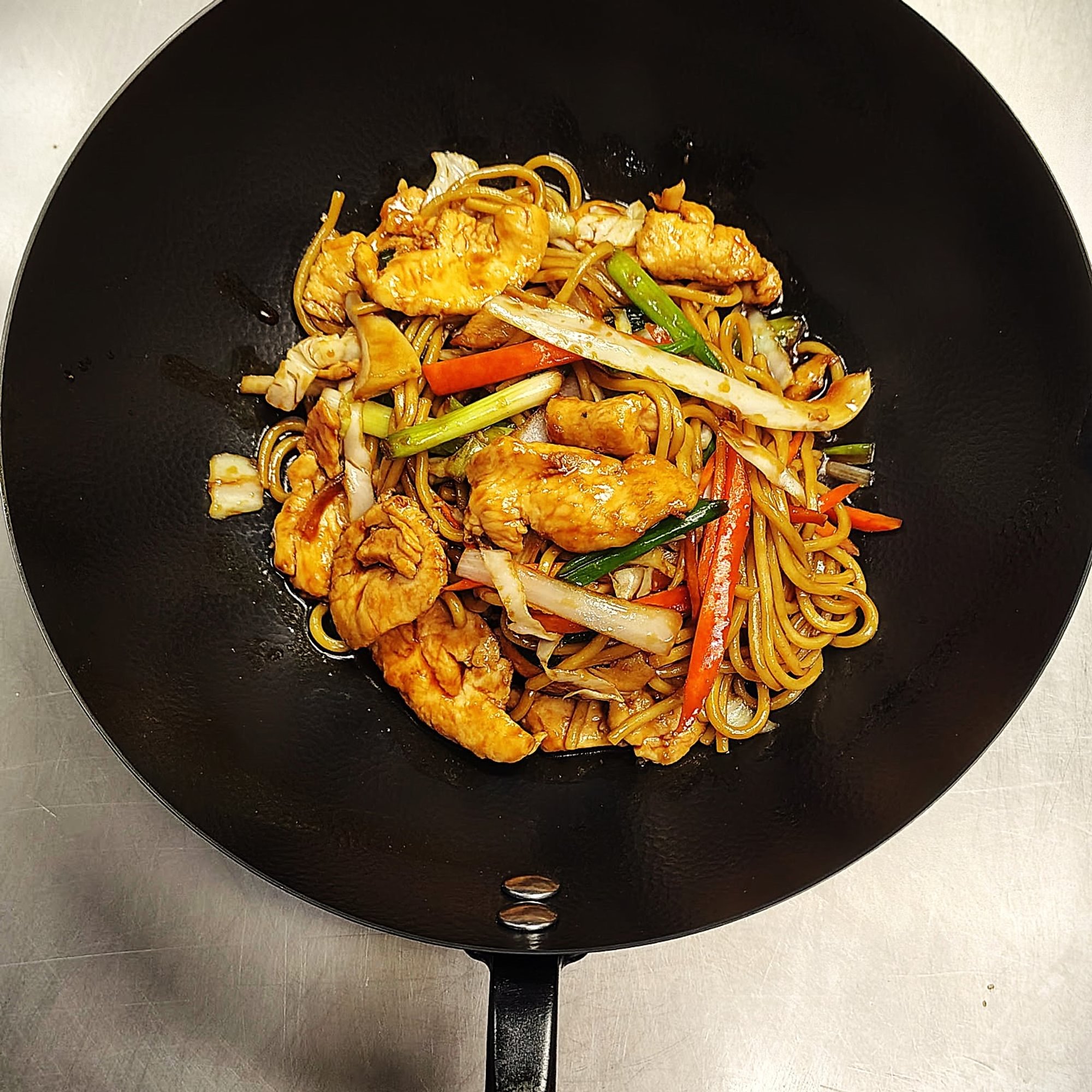 Chicken Lo Mein Lunch
