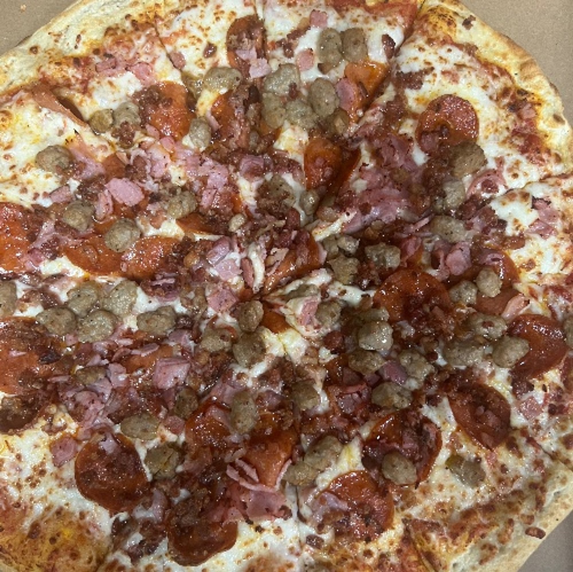 Meat Lovers Pizza (Medium)