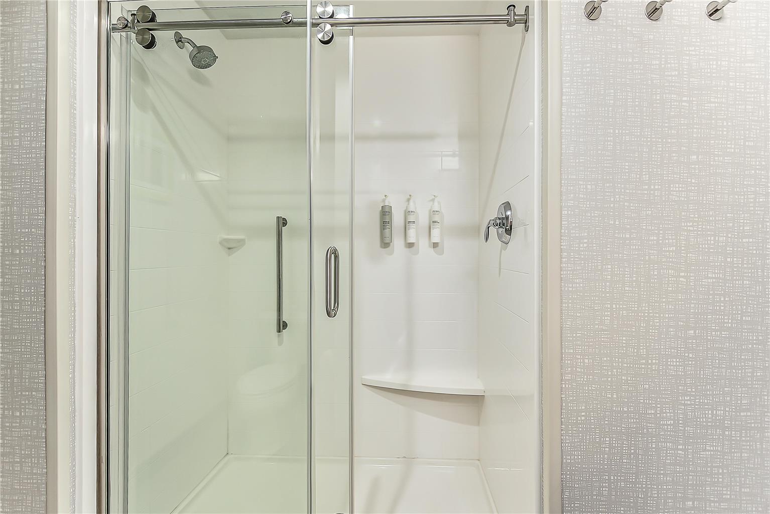 Hampton Inn & Suites Howell Image