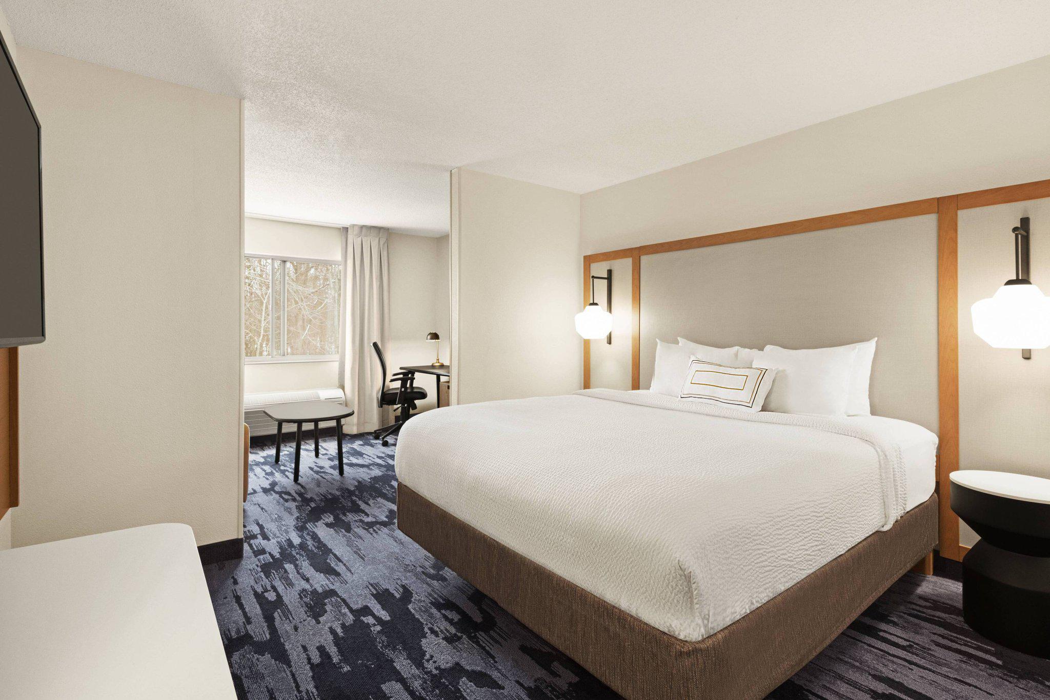 Fairfield Inn by Marriott Warren Niles Photo